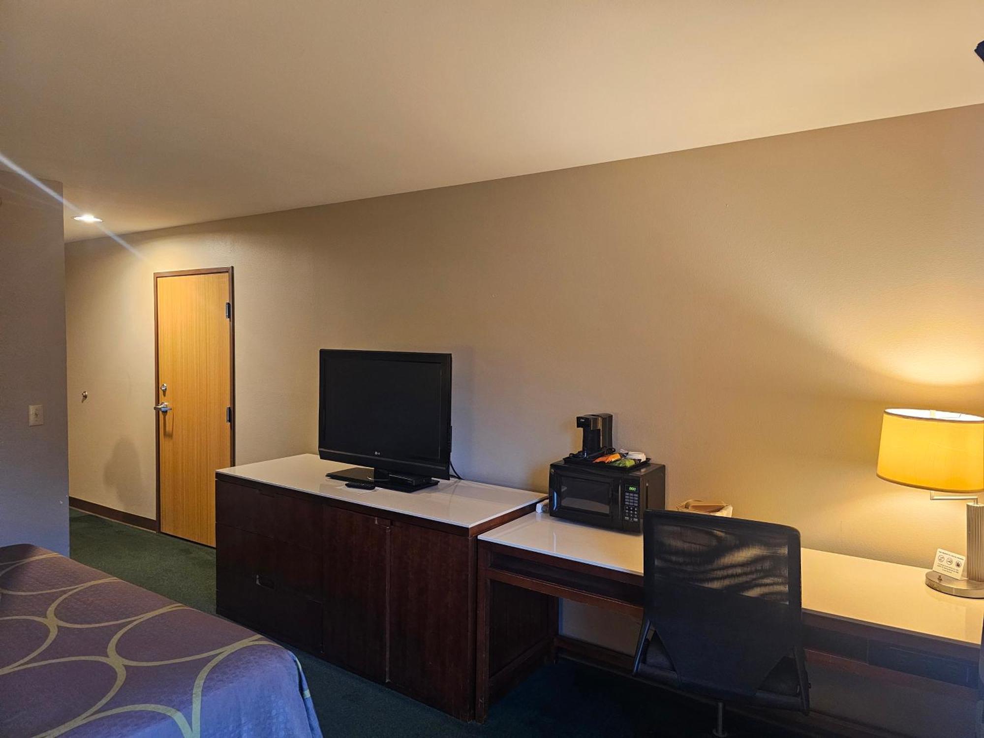 Motel Super 8 By Wyndham Ava Exterior foto